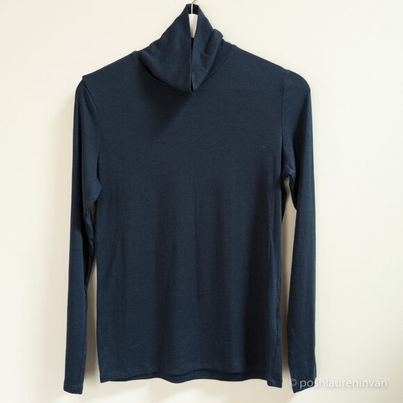 Uniqlo Women's Supima Cotton Modal Long-Sleeve Turtleneck – Bundle of 2 – Size L - Picture 7 of 9